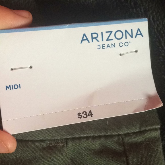 Green & yellow midi shorts - Picture 2 of 8